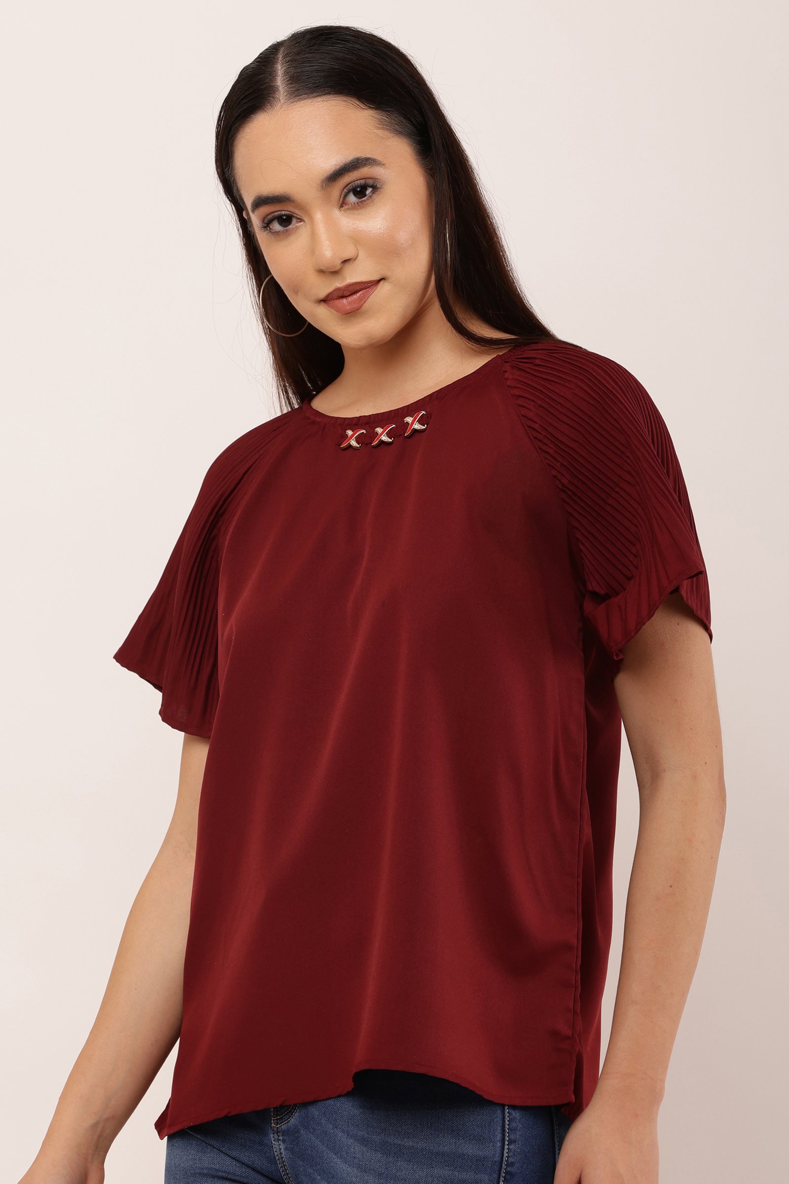 Women Stylish Poly Crepe Top MAROON