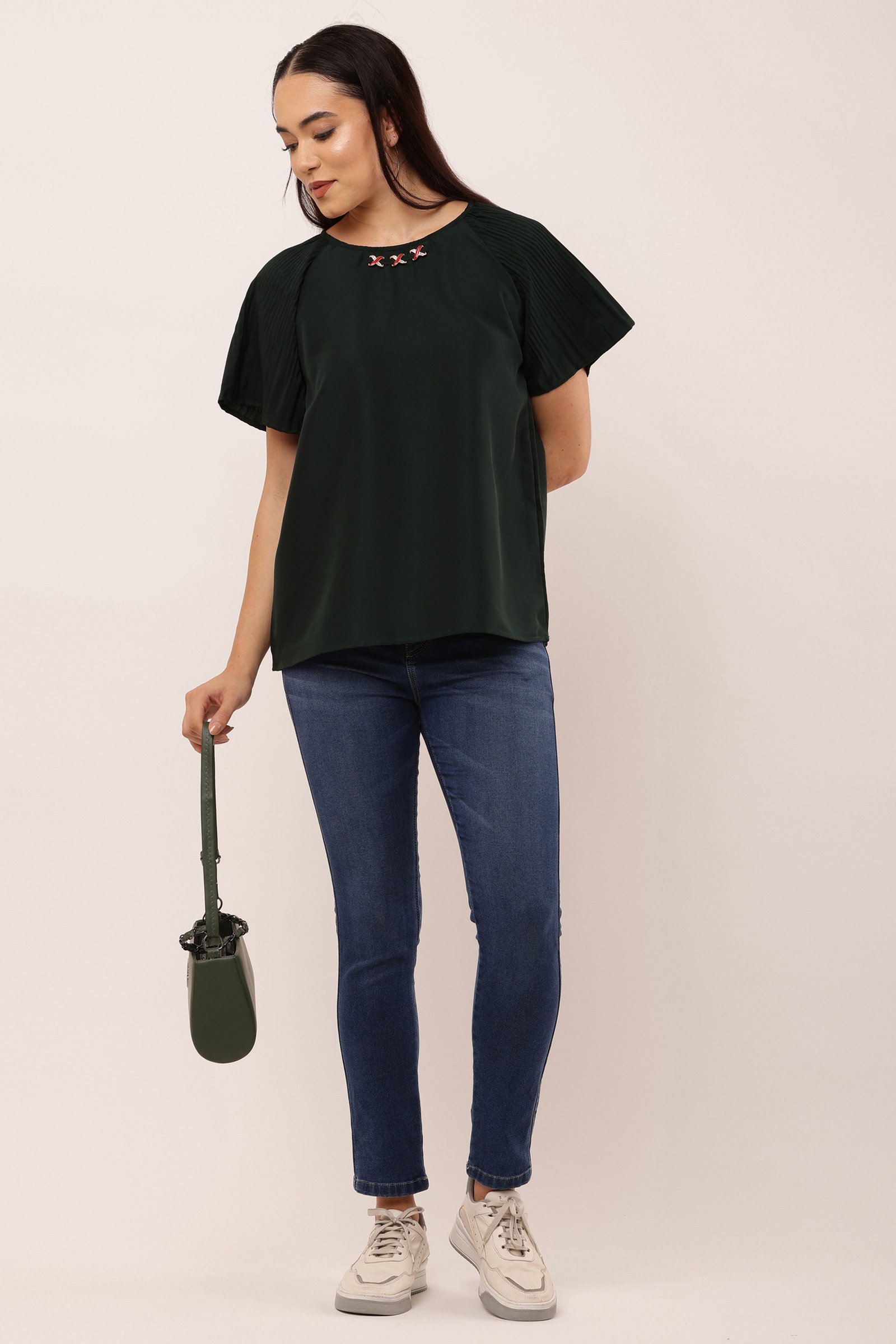 Women Stylish Poly Crepe Top GREEN